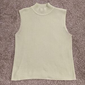 Croft & Barrow Sleeveless Ribbed Tank - Light Sage Green